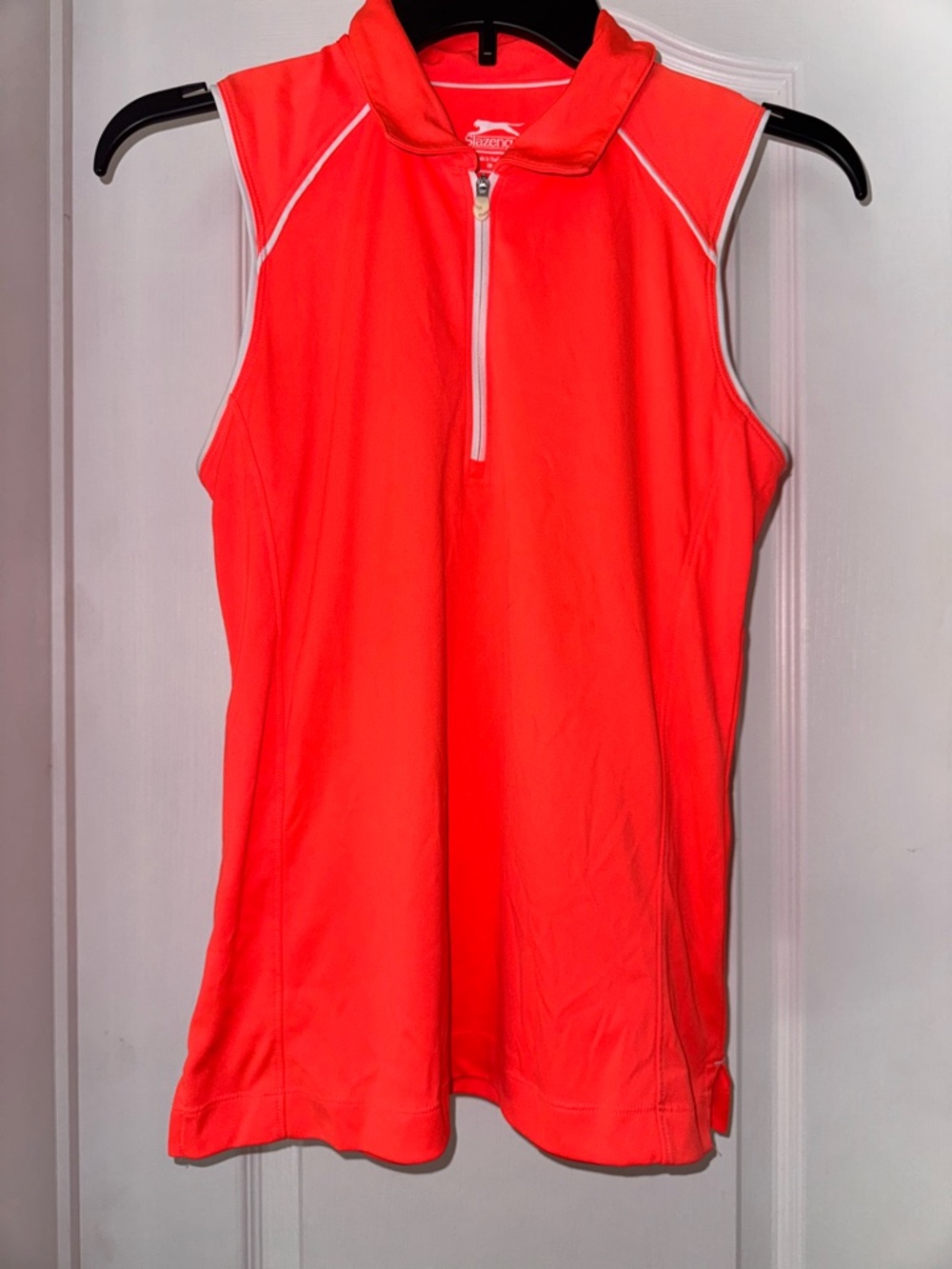 Slazenger Coral-Red Sleeveless Golf Top with White Trim